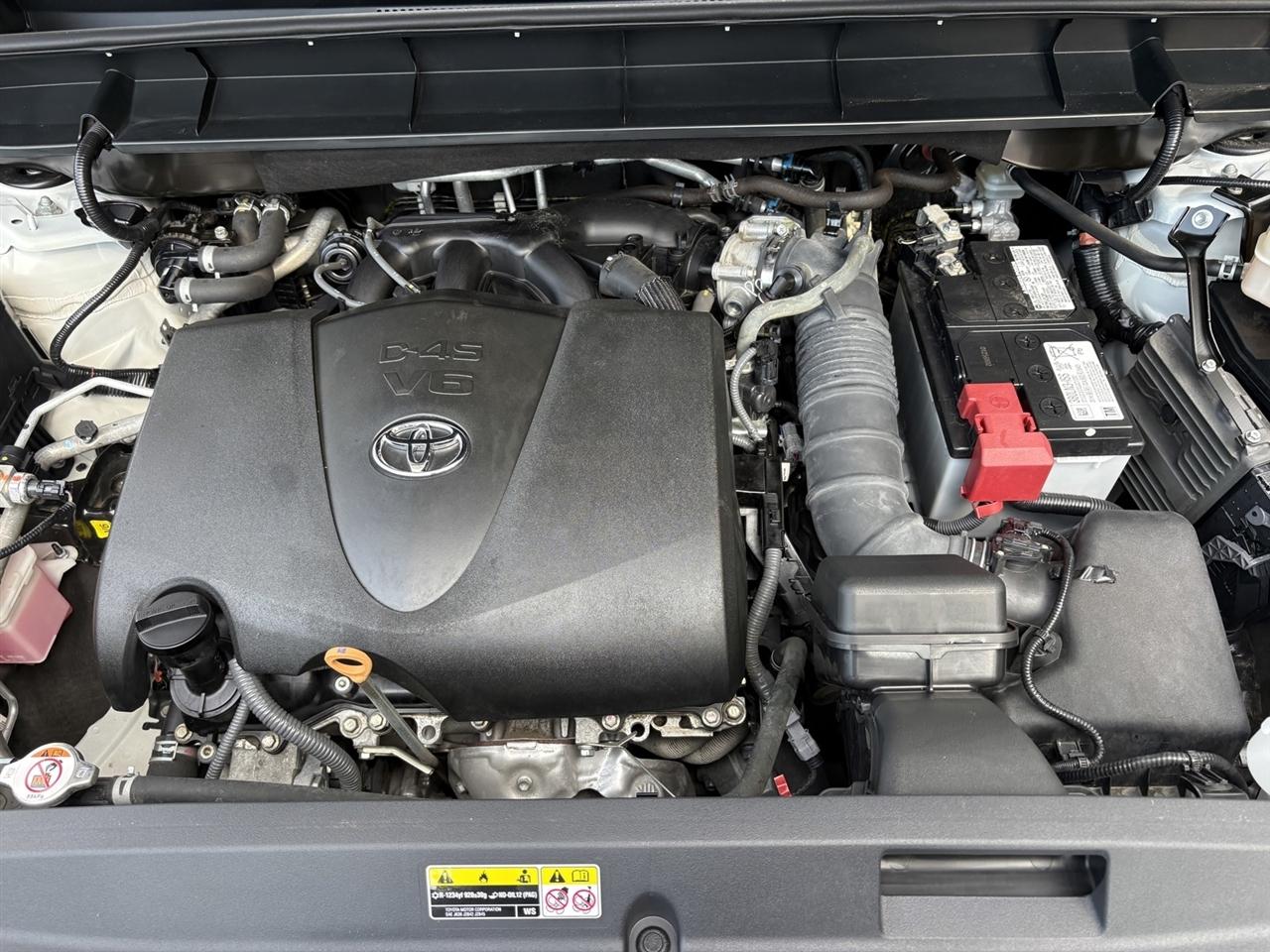 Toyota Highlander Limited 2020