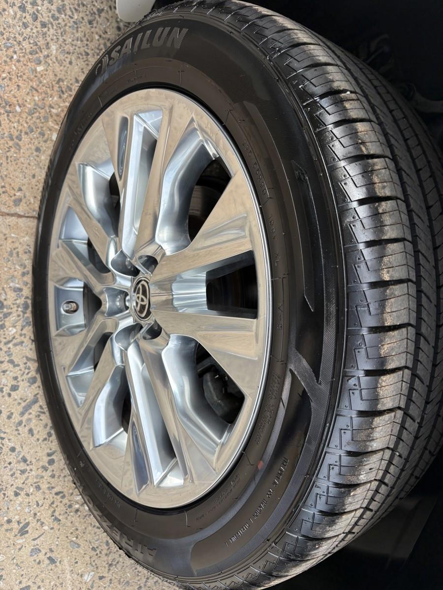 Toyota Highlander Limited 2020