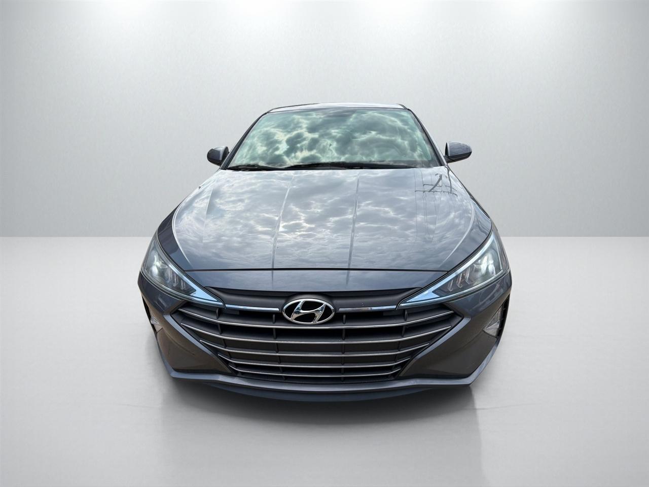 Hyundai Elantra SE 6M 2019