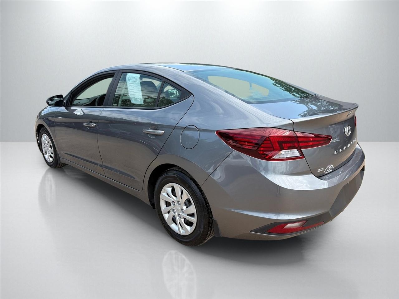 Hyundai Elantra SE 6M 2019