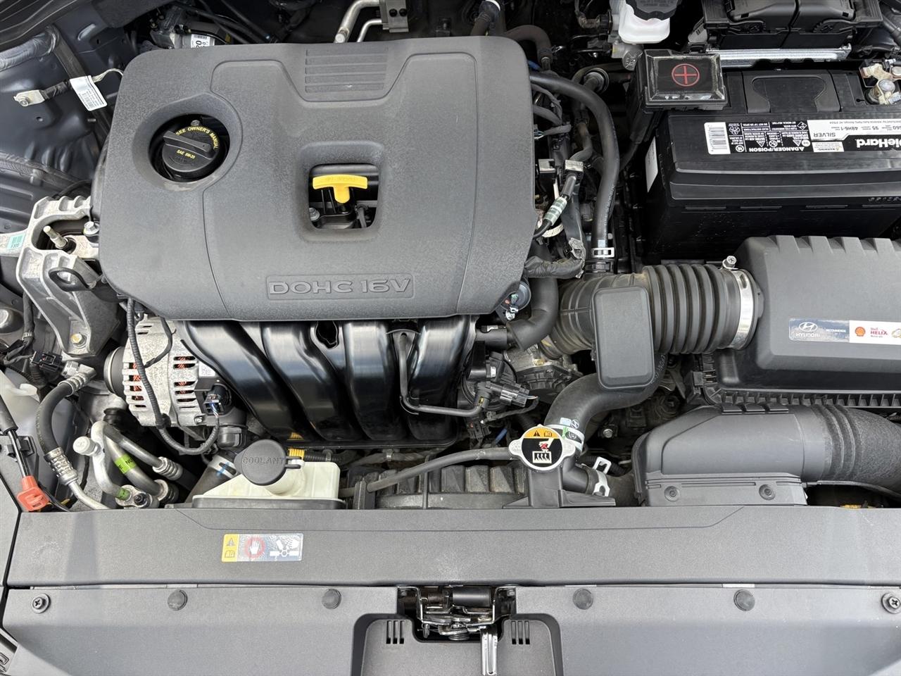 Hyundai Elantra SE 6M 2019
