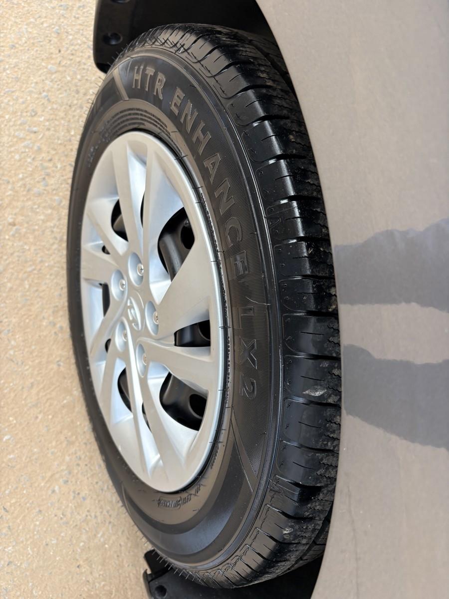 Hyundai Elantra SE 6M 2019