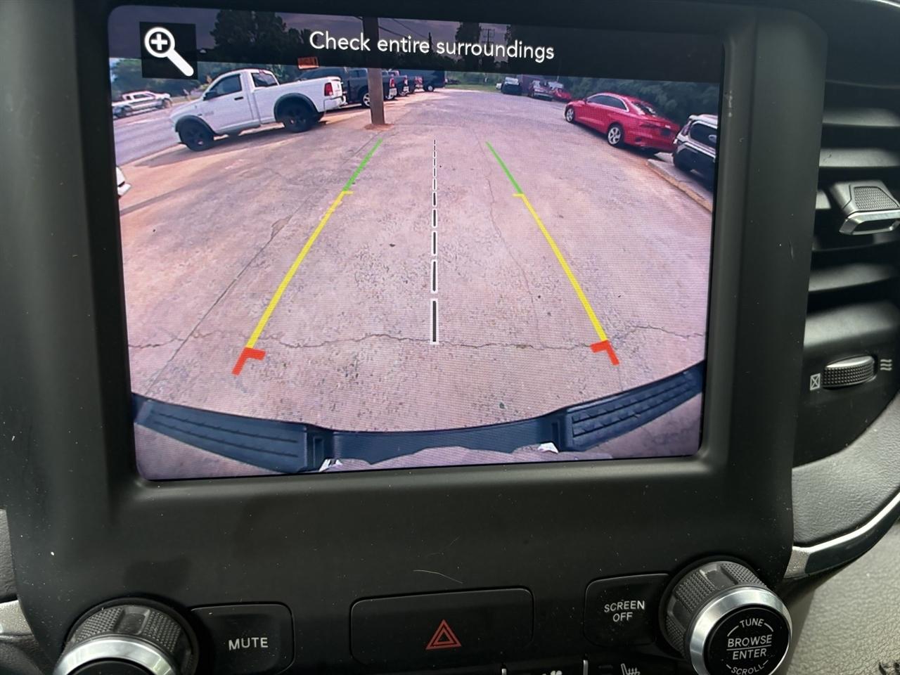 RAM 1500 Laramie Crew Cab SWB 4WD 2021