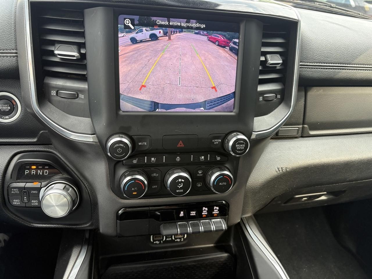 RAM 1500 Laramie Crew Cab SWB 4WD 2021