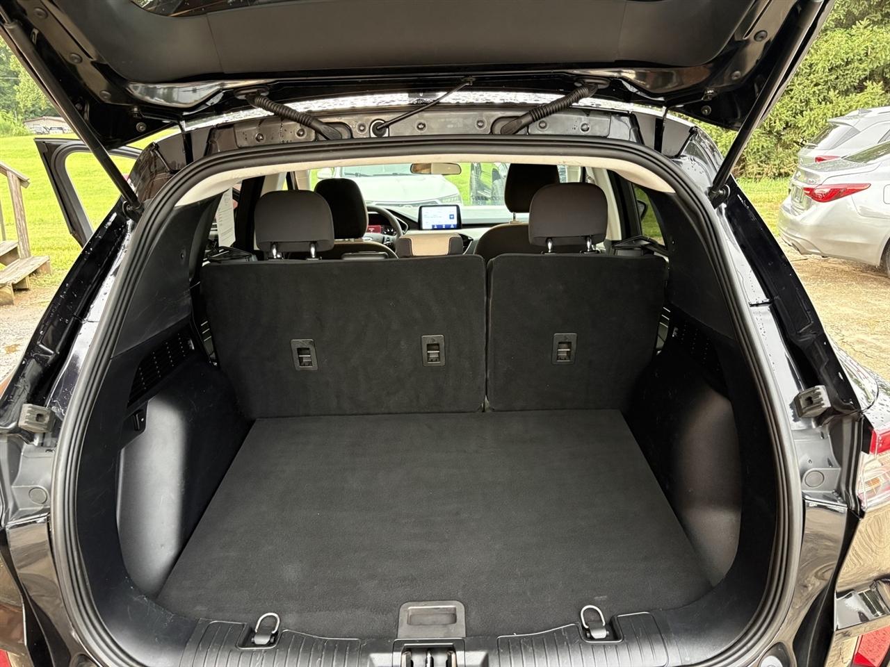 Ford Escape Hybrid SE AWD 2022