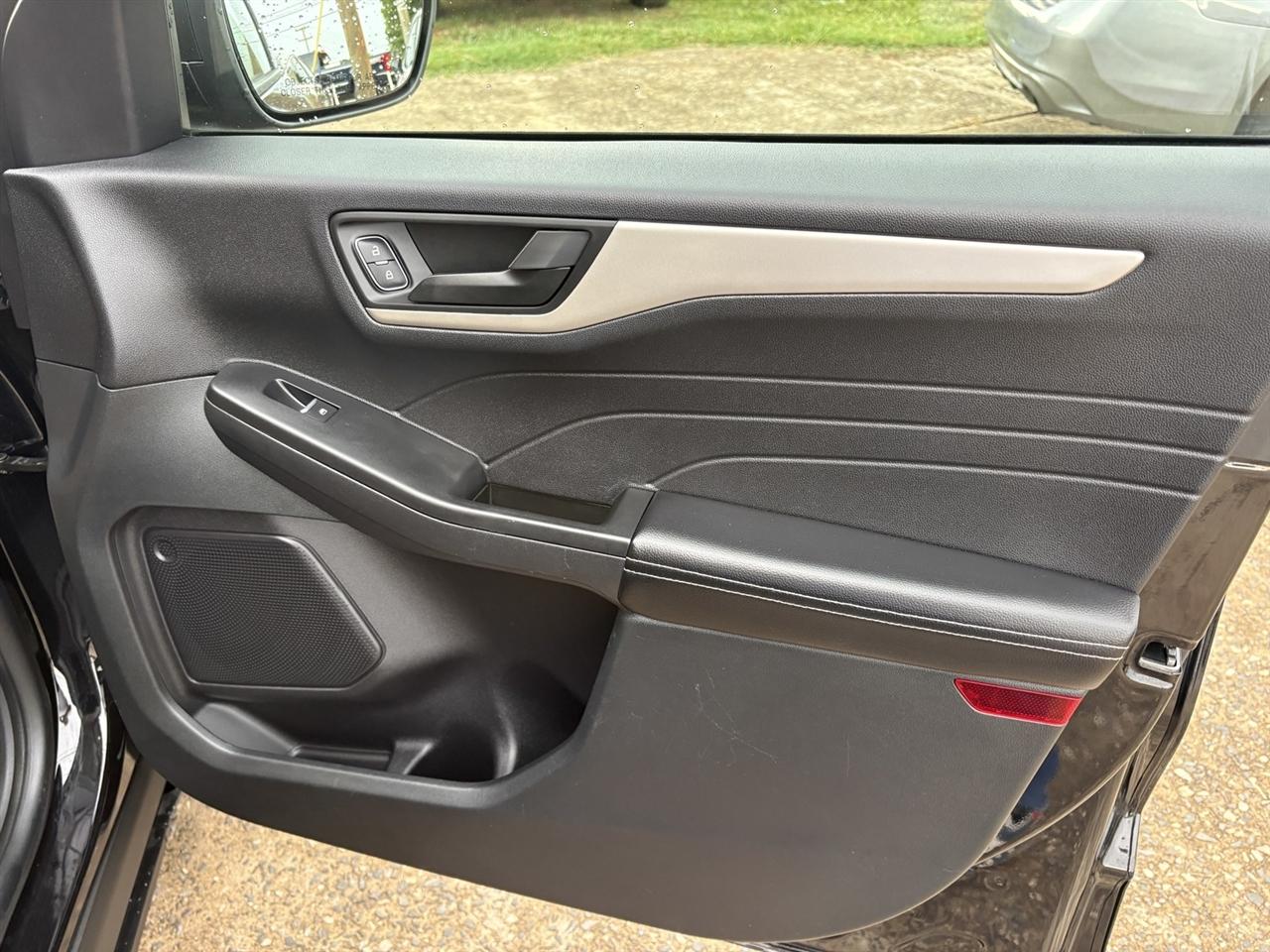 Ford Escape Hybrid SE AWD 2022