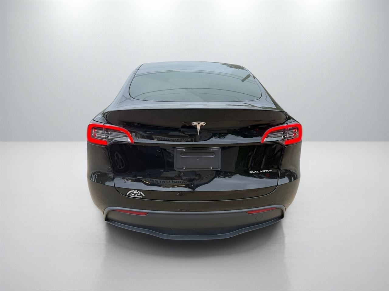 Tesla Model Y Long Range 2023