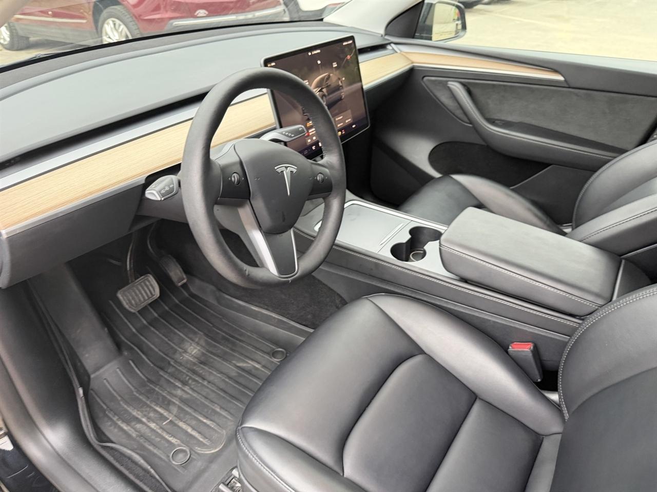 Tesla Model Y Long Range 2023