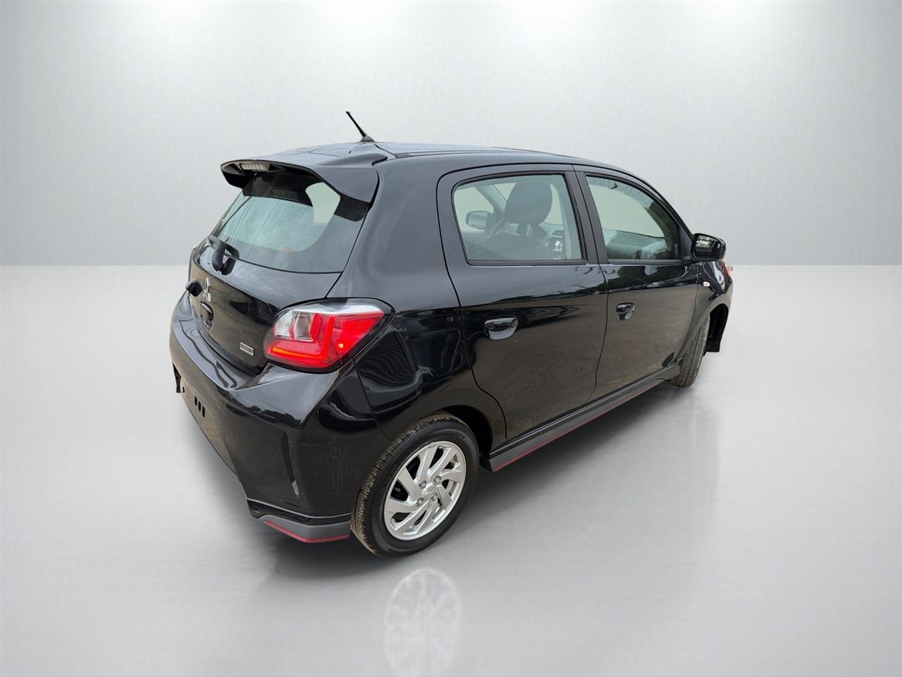 Mitsubishi Mirage Carbonite Edition CVT 2021