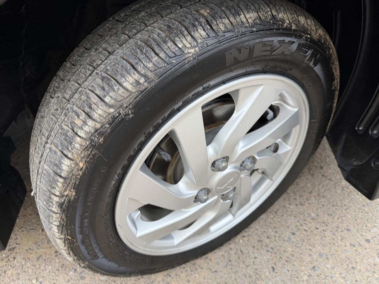 Mitsubishi Mirage Carbonite Edition CVT 2021
