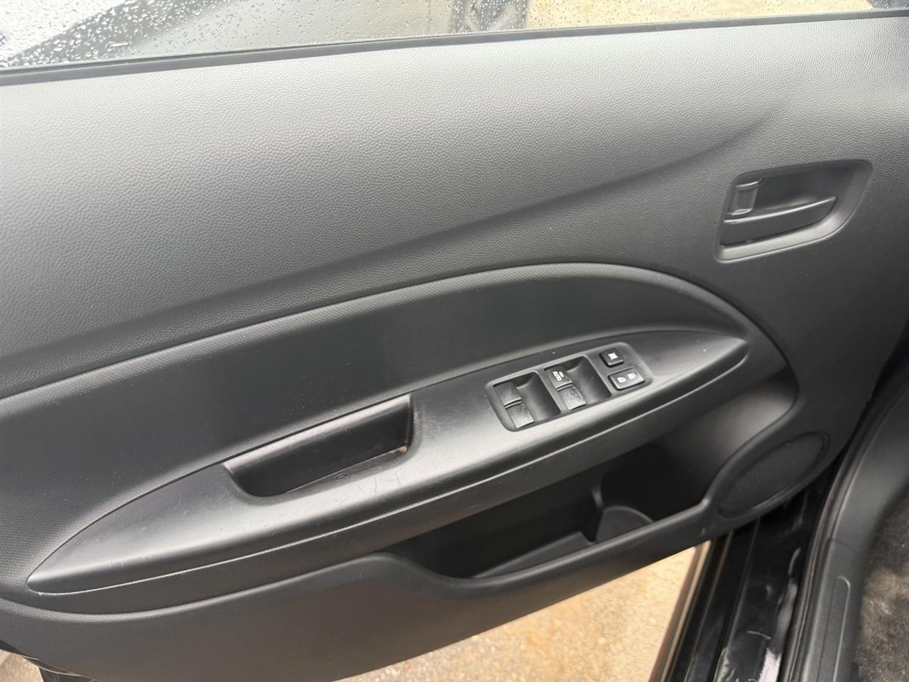 Mitsubishi Mirage Carbonite Edition CVT 2021