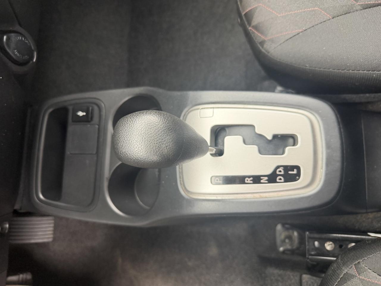 Mitsubishi Mirage Carbonite Edition CVT 2021