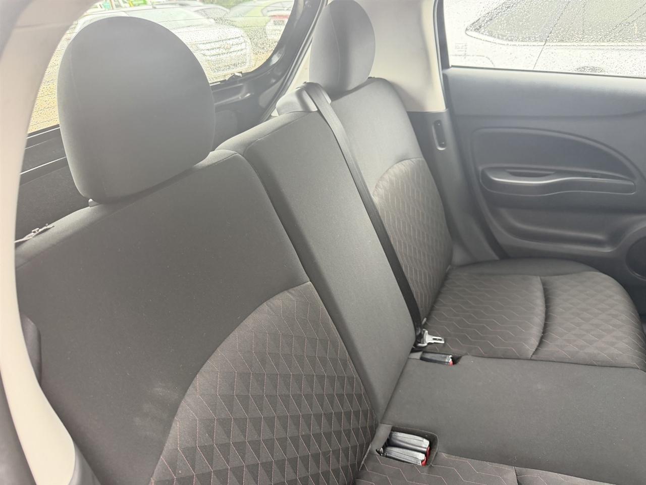 Mitsubishi Mirage Carbonite Edition CVT 2021