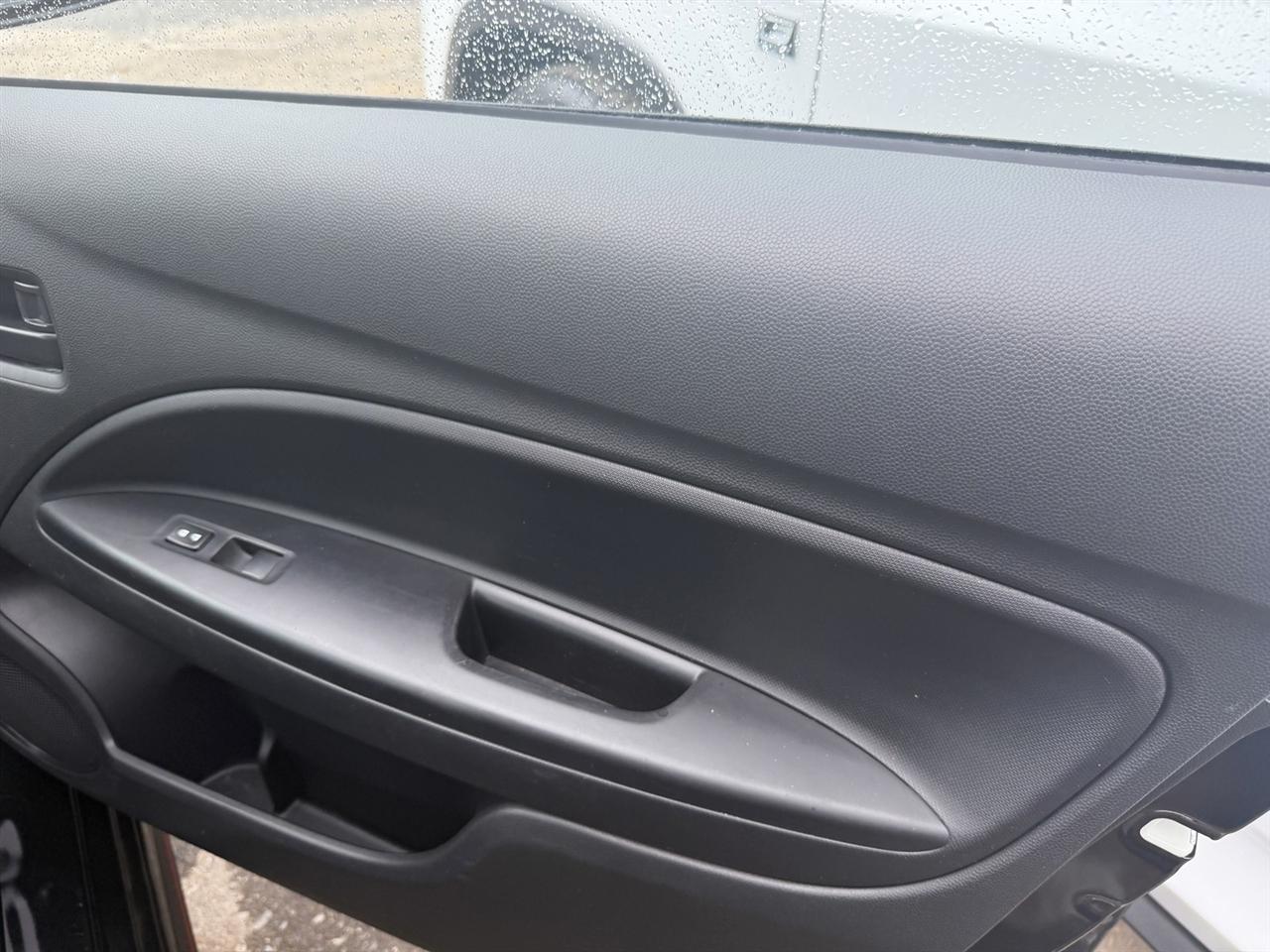 Mitsubishi Mirage Carbonite Edition CVT 2021