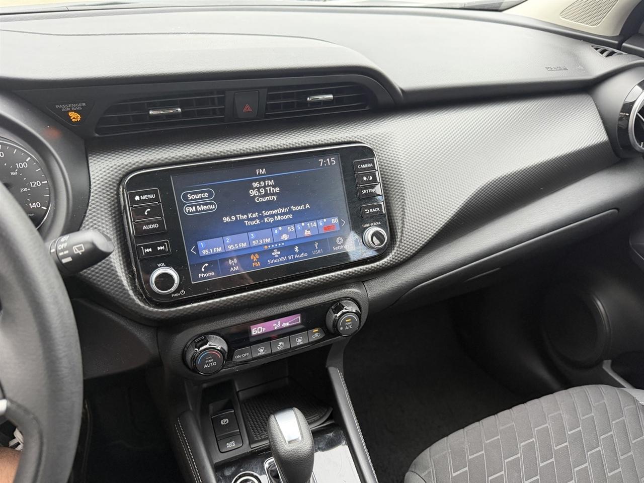 Nissan Kicks SV 2021