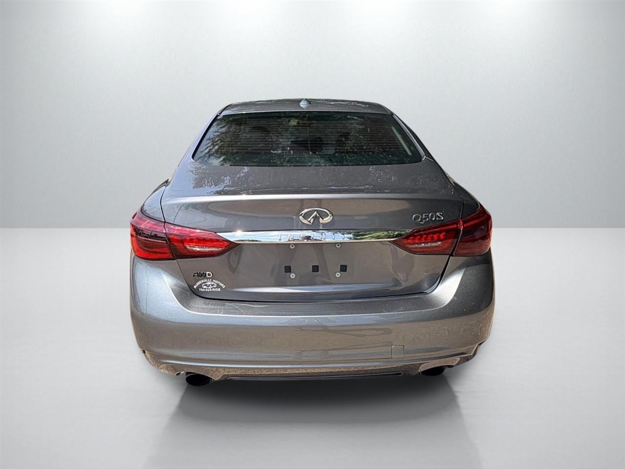 Infiniti Q50 3.0t LUXE AWD 2018