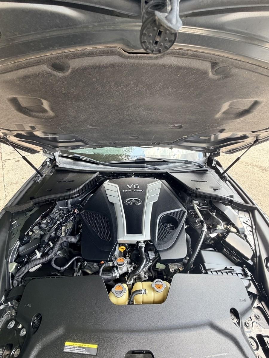 Infiniti Q50 3.0t LUXE AWD 2018