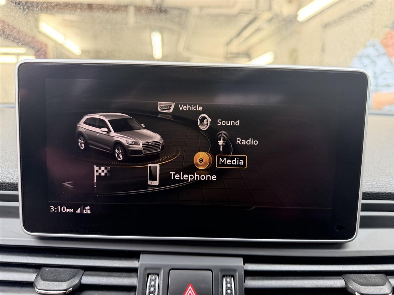 Audi Q5 2.0T Premium Plus quattro 2019