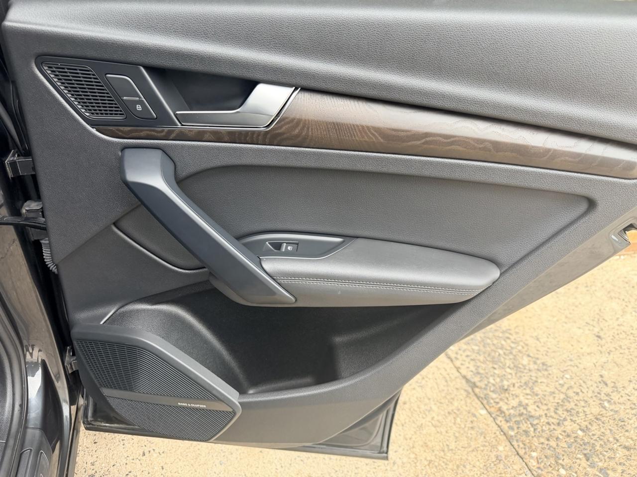 Audi Q5 2.0T Premium Plus quattro 2019
