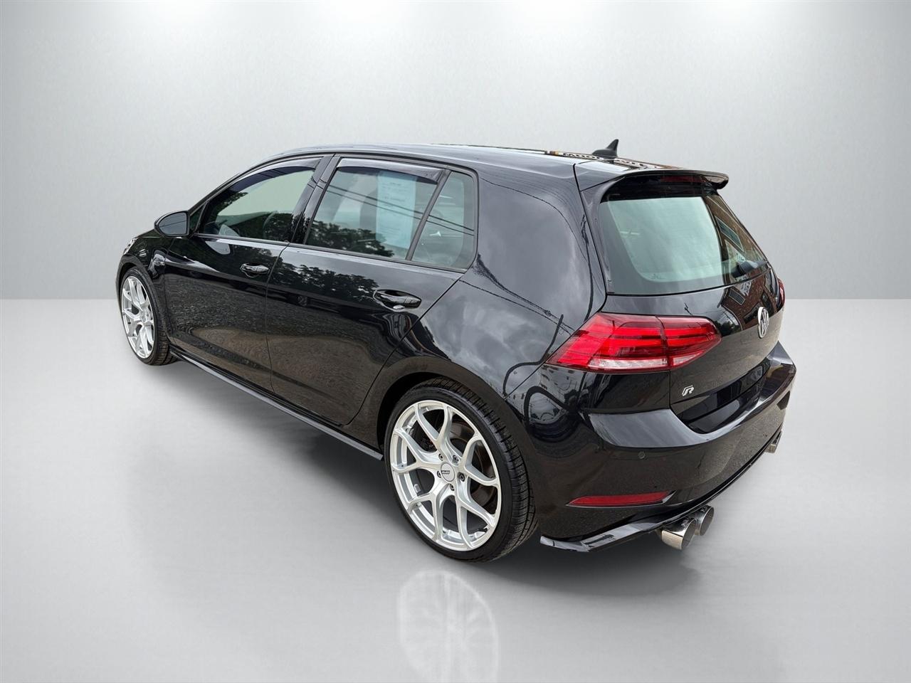 Volkswagen Golf R DCS and Navigation 7A 2018