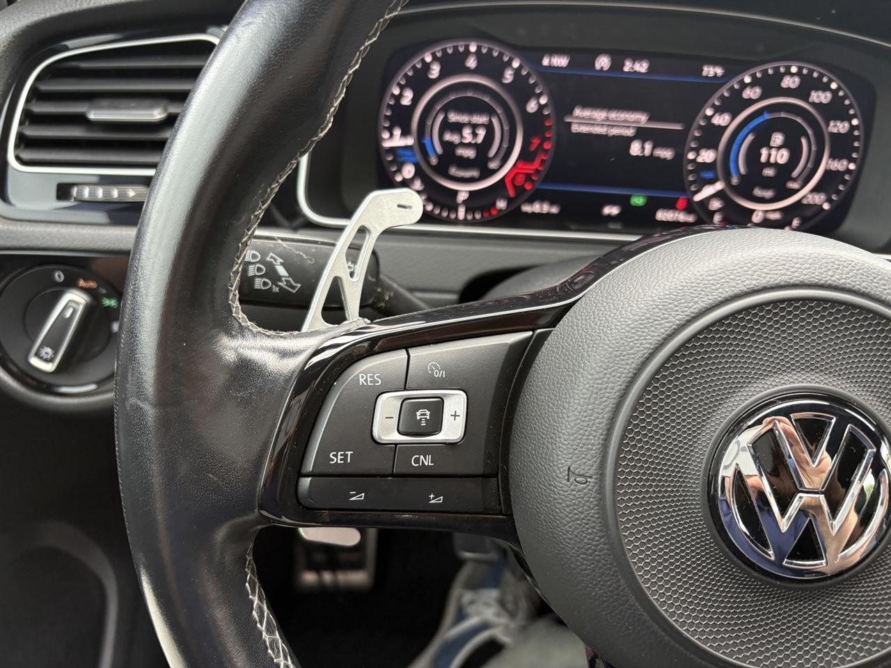 Volkswagen Golf R DCS and Navigation 7A 2018