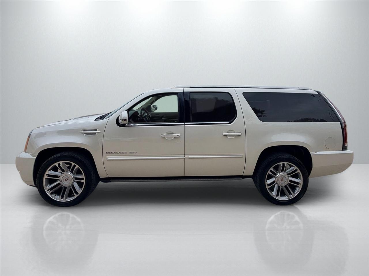 Cadillac Escalade ESV 2WD Premium 2013