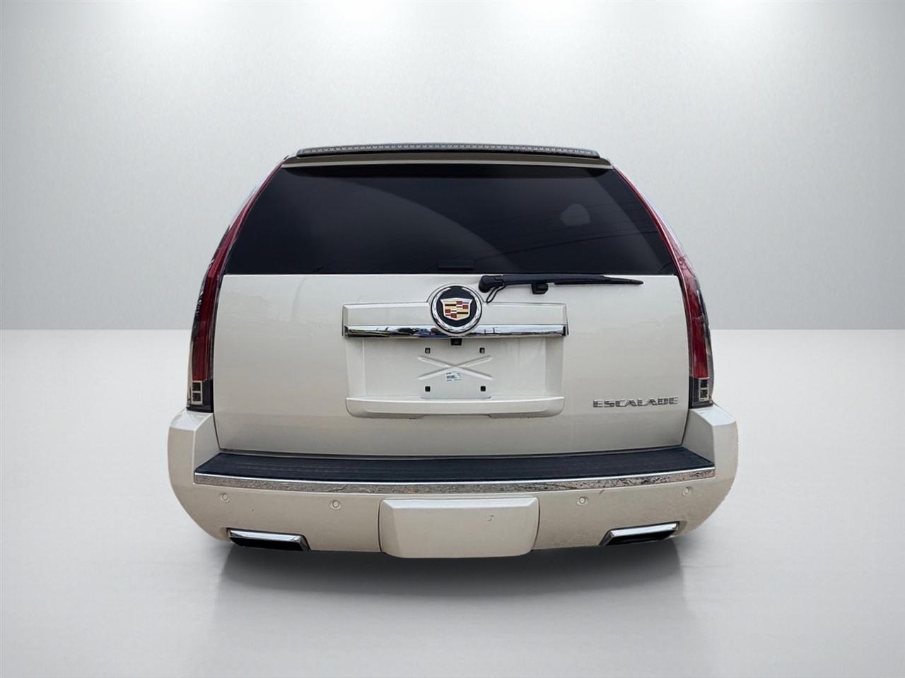 Cadillac Escalade ESV 2WD Premium 2013