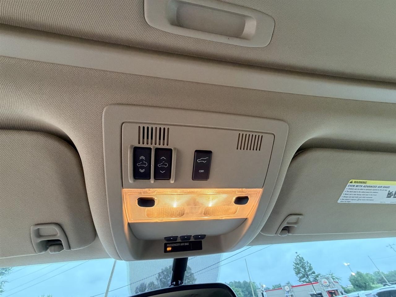 Cadillac Escalade ESV 2WD Premium 2013