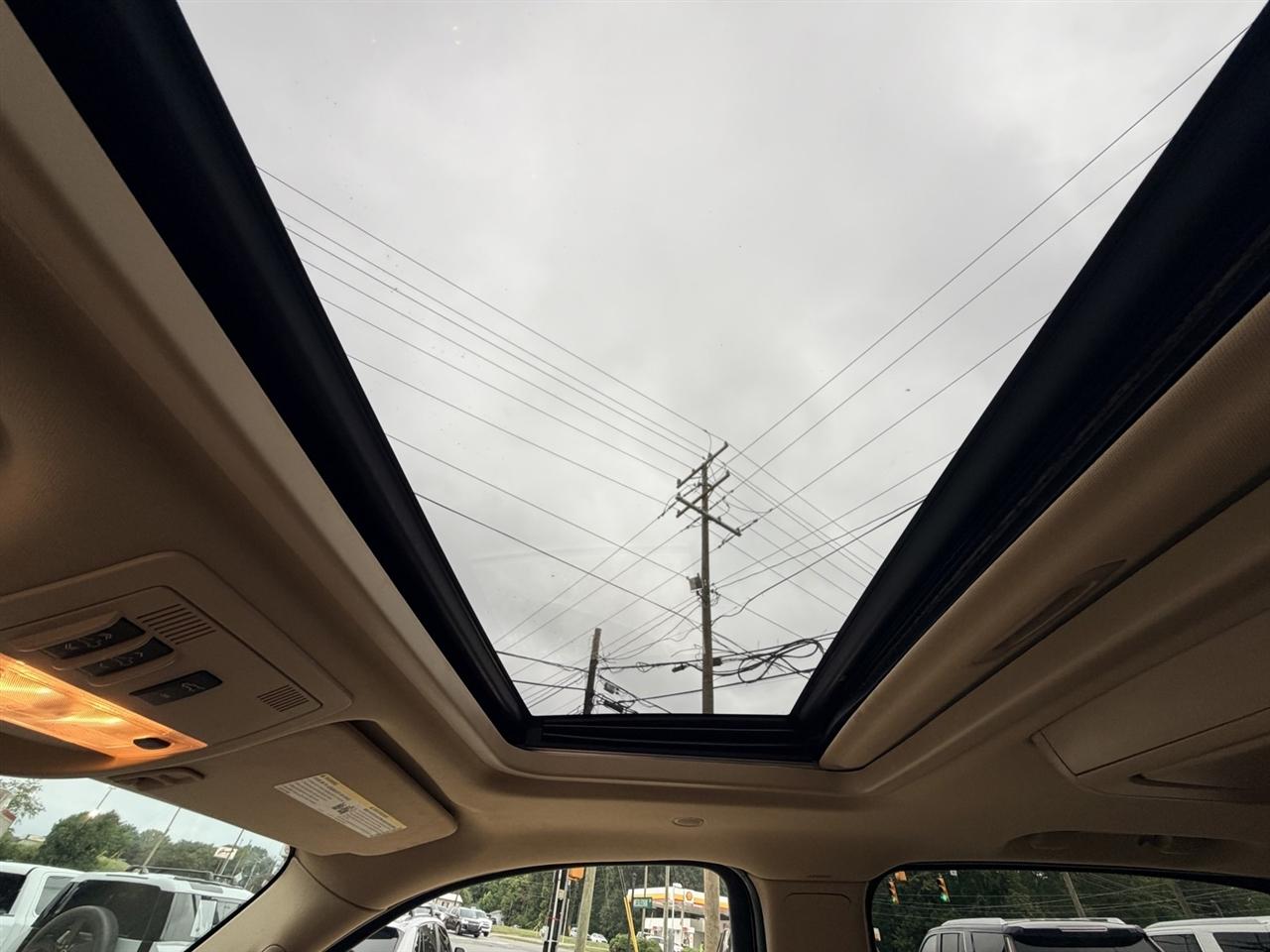 Cadillac Escalade ESV 2WD Premium 2013