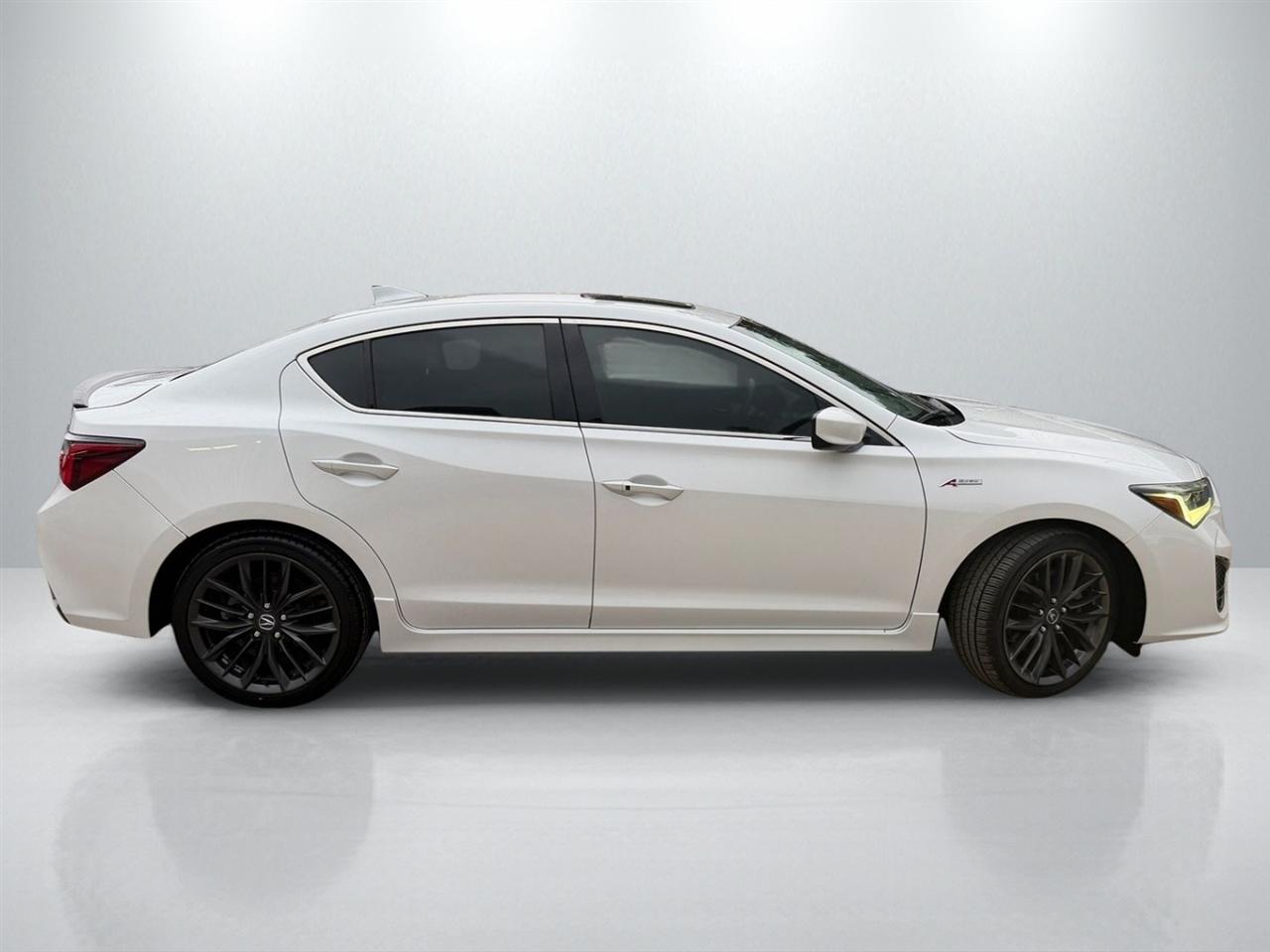 Acura ILX 8-Spd AT w/ Premium & A-SPEC Packages 2022