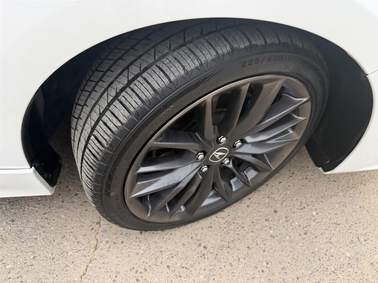 Acura ILX 8-Spd AT w/ Premium & A-SPEC Packages 2022