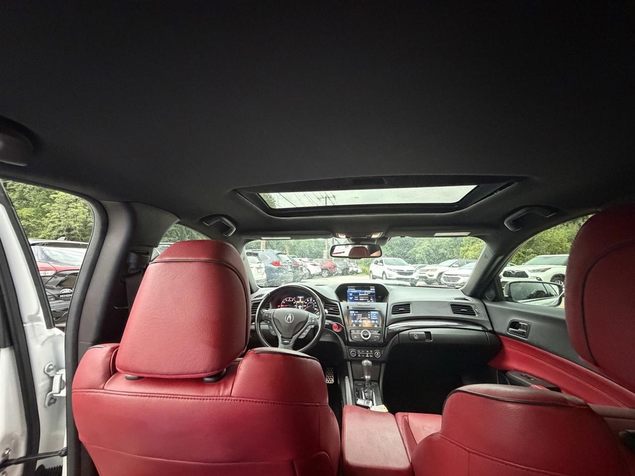 Acura ILX 8-Spd AT w/ Premium & A-SPEC Packages 2022