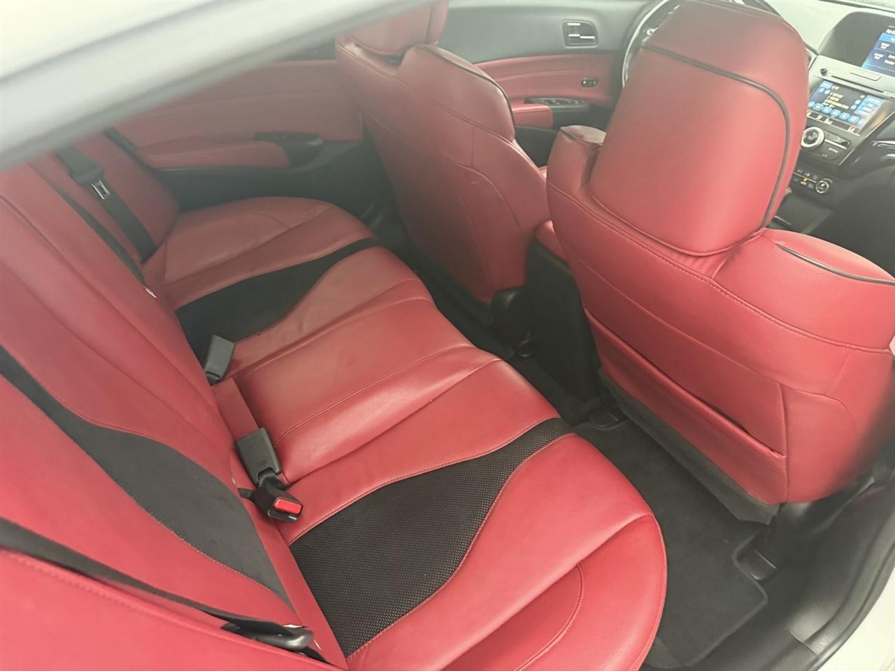 Acura ILX 8-Spd AT w/ Premium & A-SPEC Packages 2022
