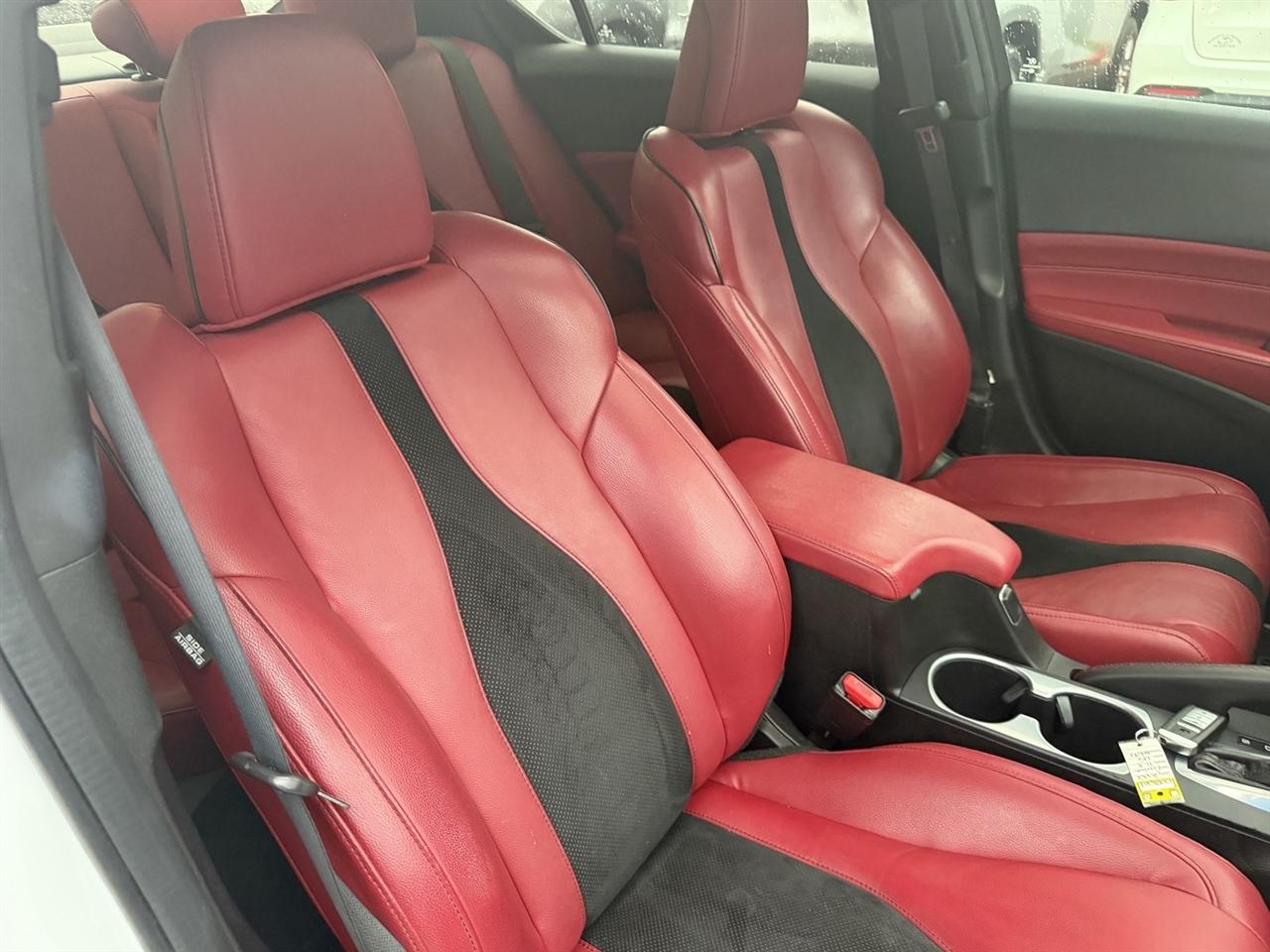Acura ILX 8-Spd AT w/ Premium & A-SPEC Packages 2022