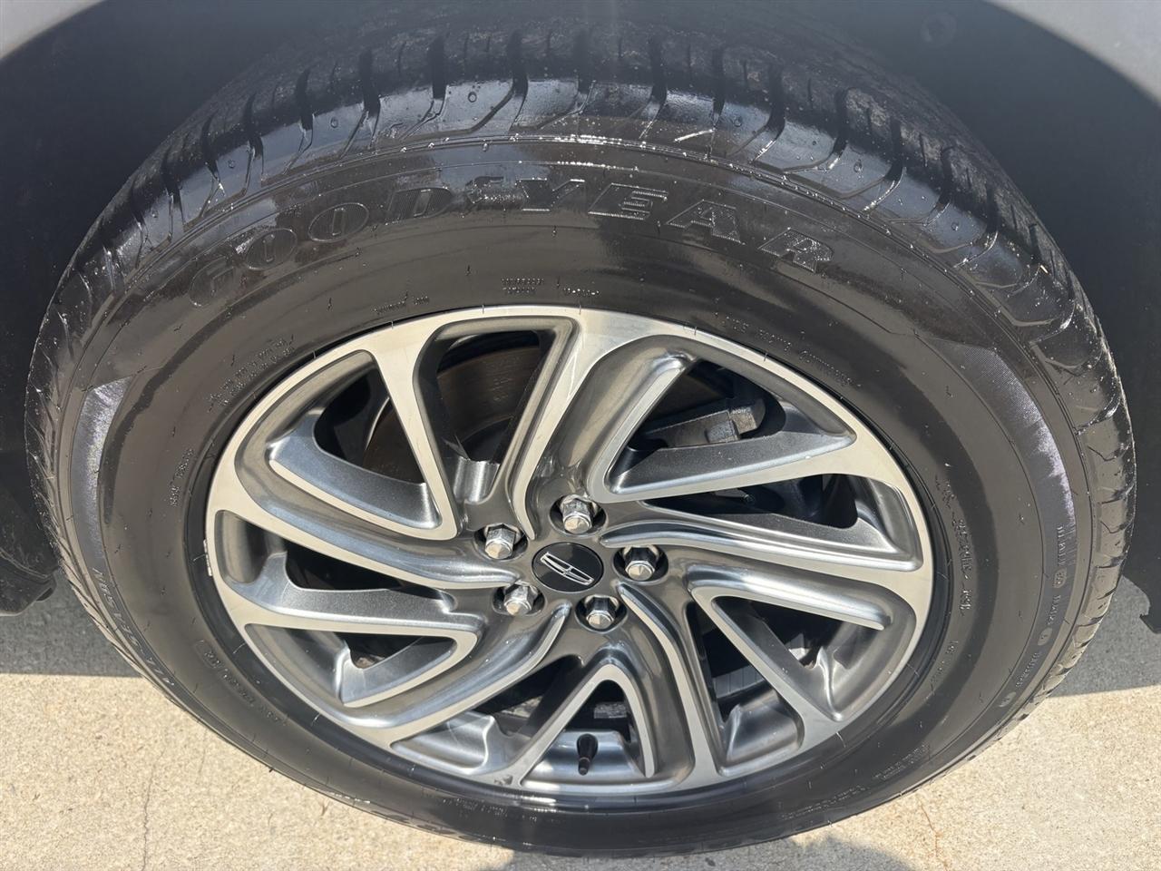 Lincoln Aviator Standard RWD 2023