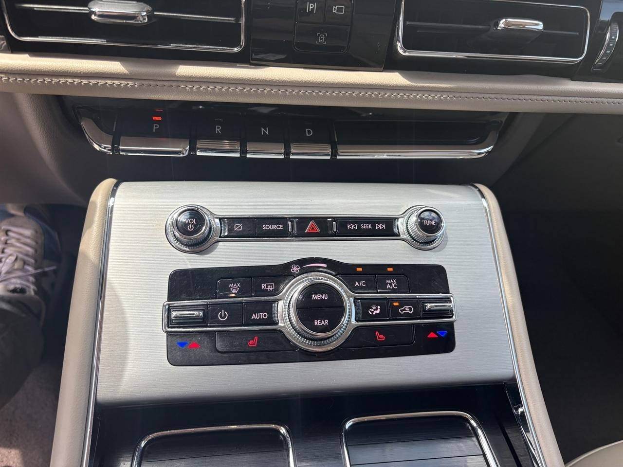 Lincoln Aviator Standard RWD 2023