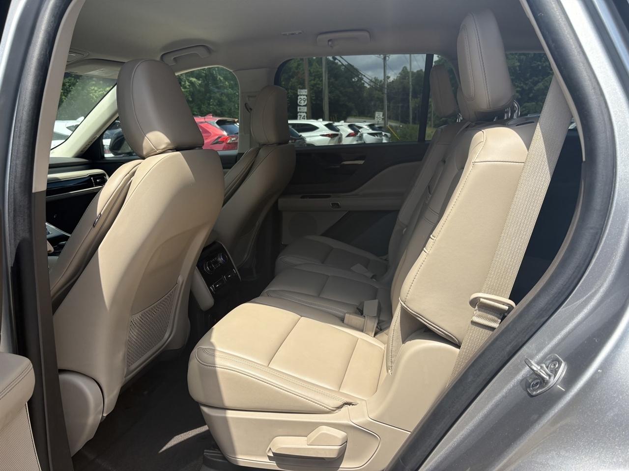 Lincoln Aviator Standard RWD 2023