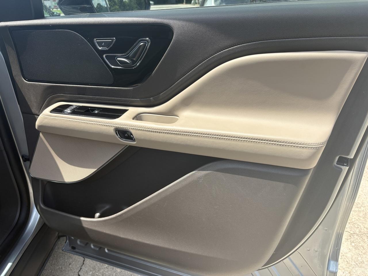 Lincoln Aviator Standard RWD 2023