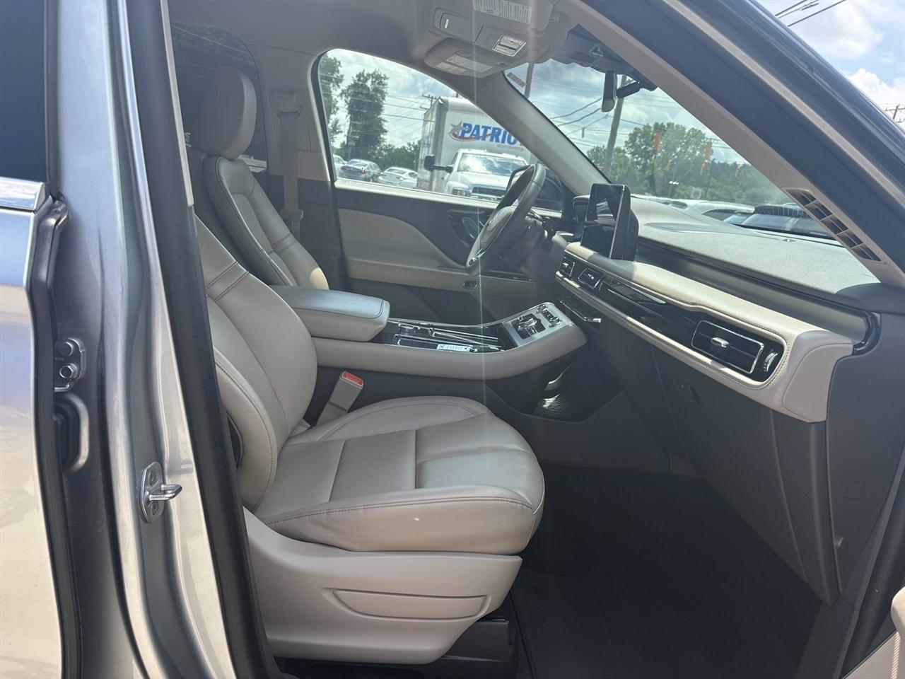 Lincoln Aviator Standard RWD 2023