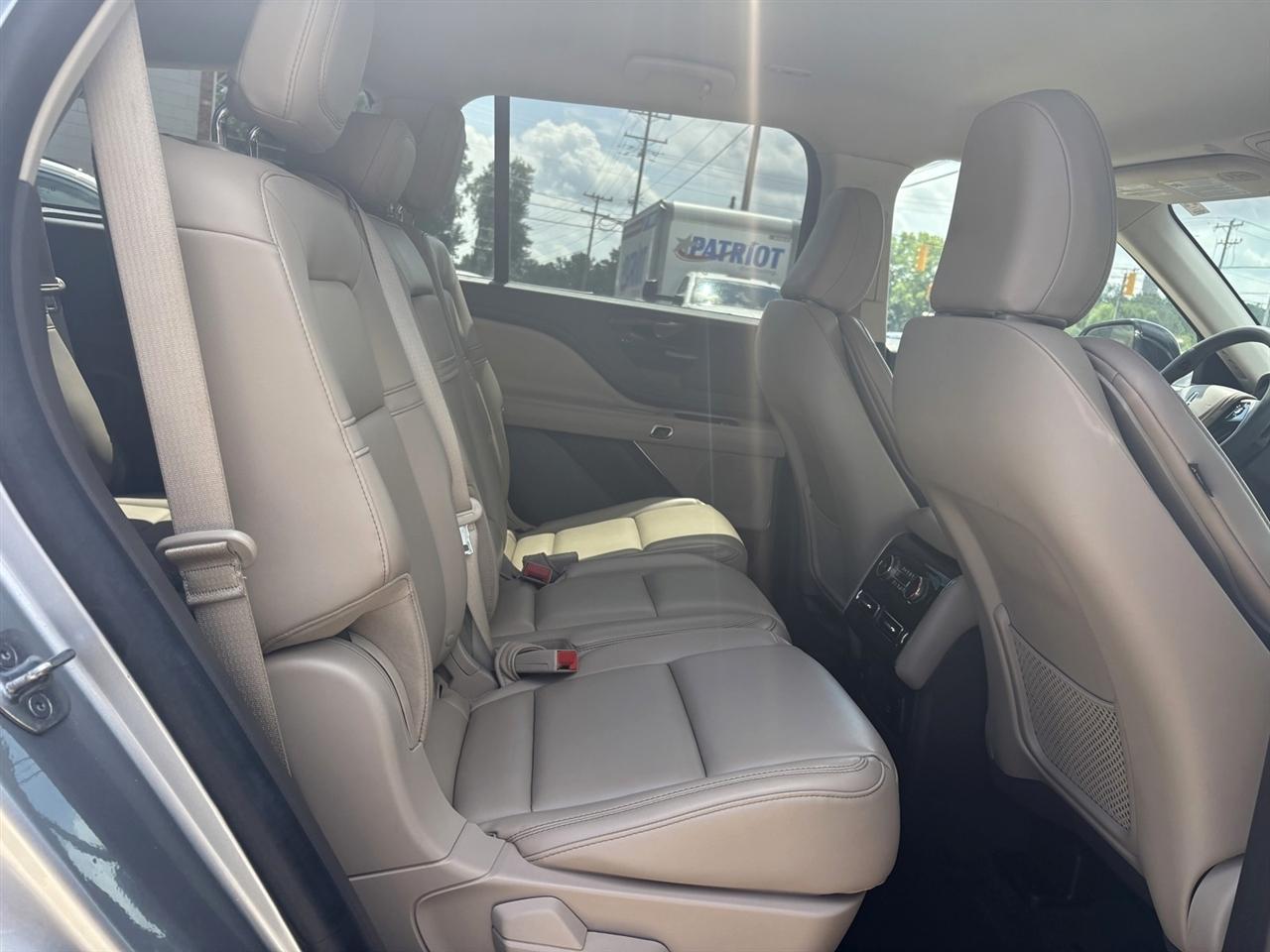 Lincoln Aviator Standard RWD 2023