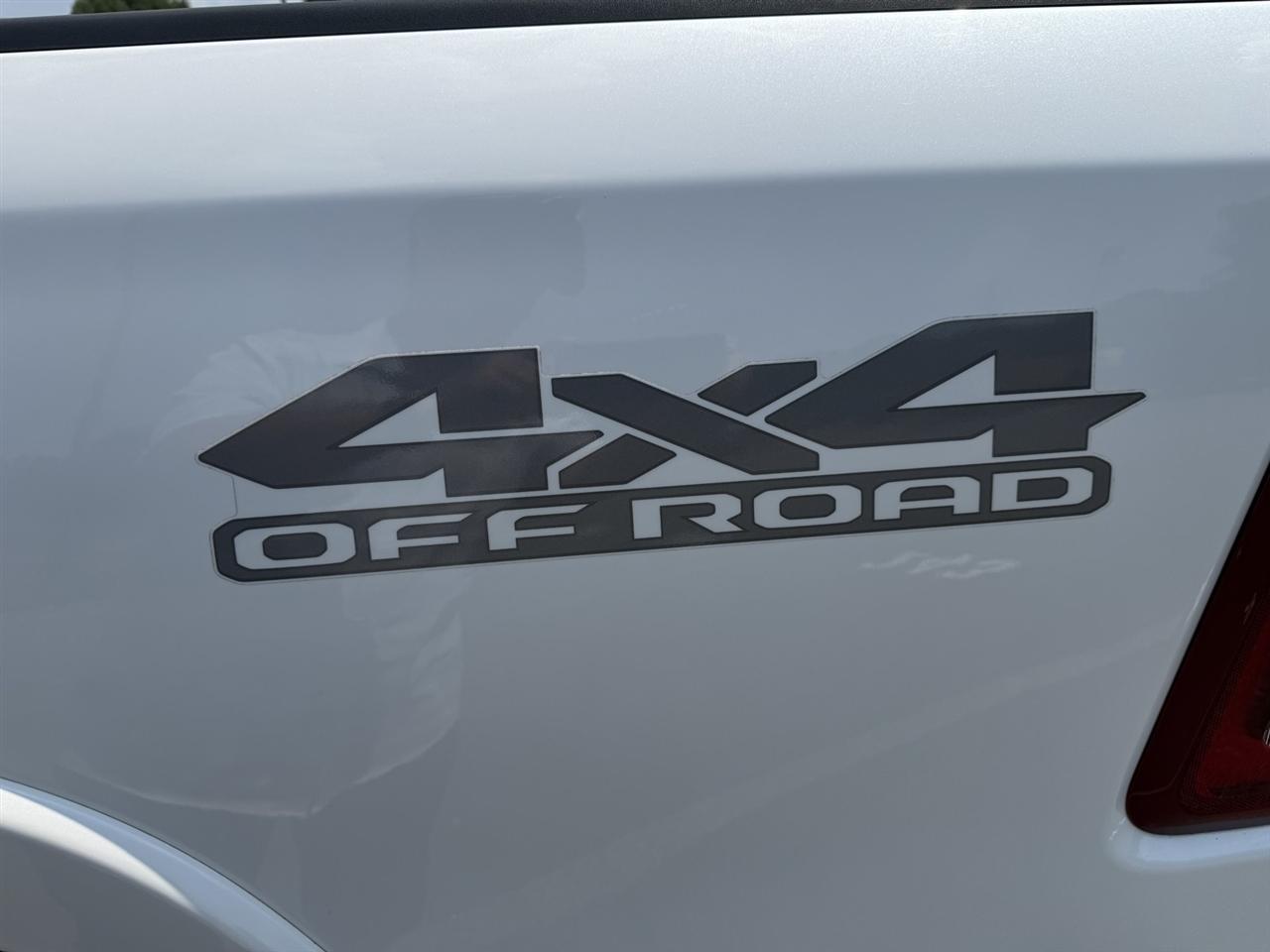 RAM 1500 Laramie Crew Cab LWB 4WD 2019