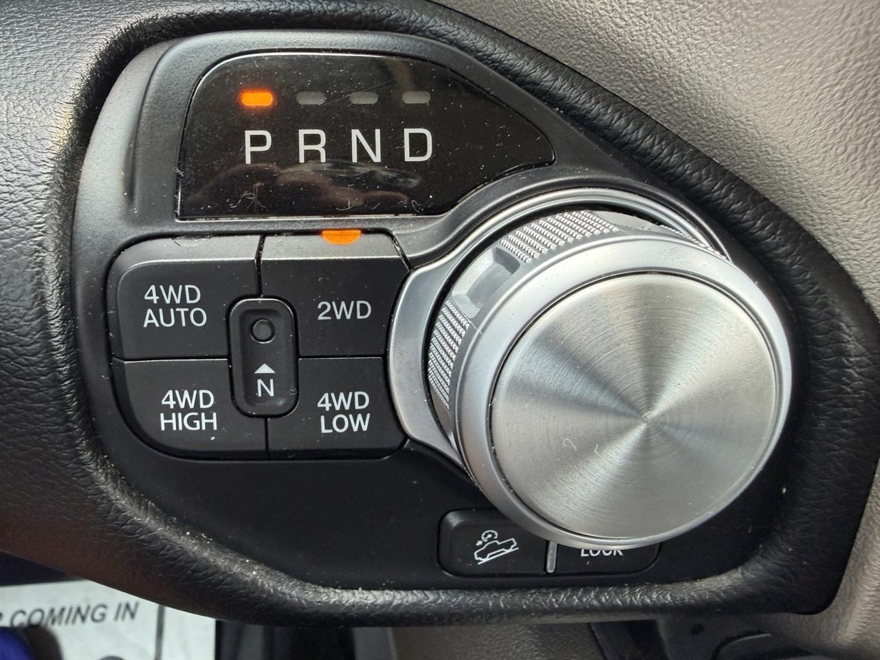 RAM 1500 Laramie Crew Cab LWB 4WD 2019