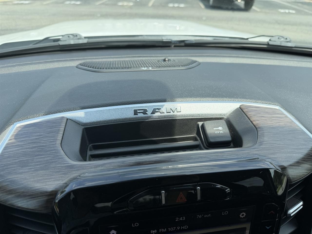 RAM 1500 Laramie Crew Cab LWB 4WD 2019