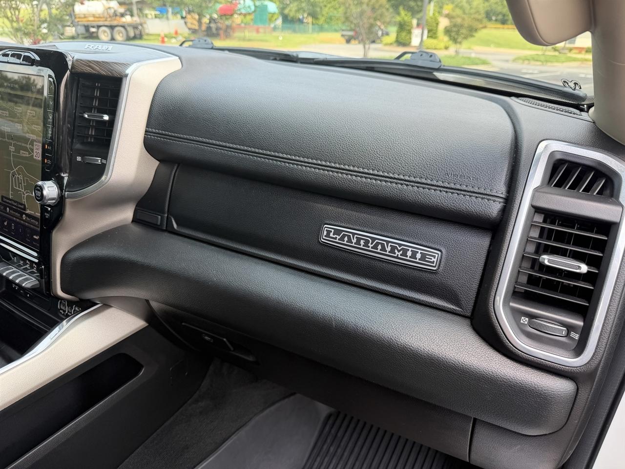 RAM 1500 Laramie Crew Cab LWB 4WD 2019