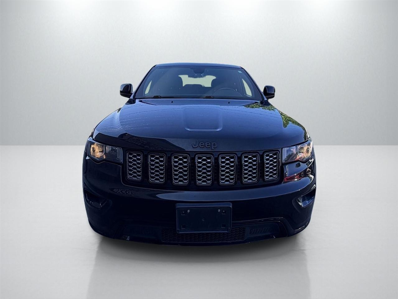 Jeep Grand Cherokee Laredo 4WD 2018