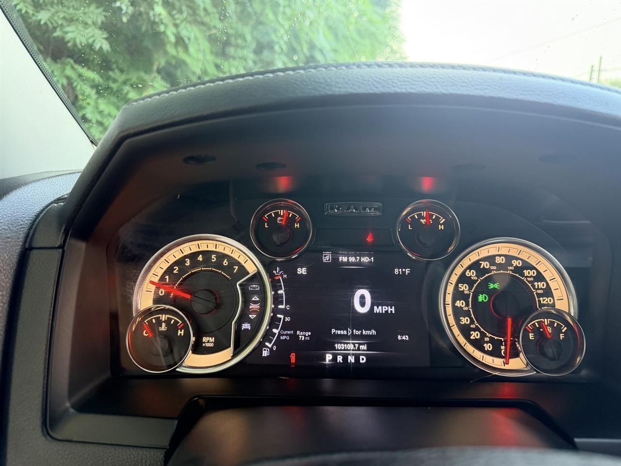 RAM 1500 Laramie Crew Cab 4WD 2018