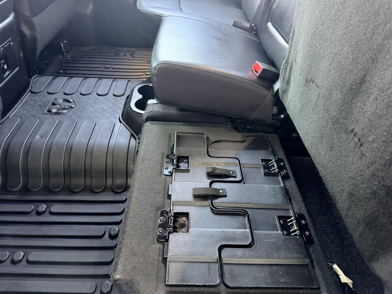 RAM 1500 Laramie Crew Cab 4WD 2018