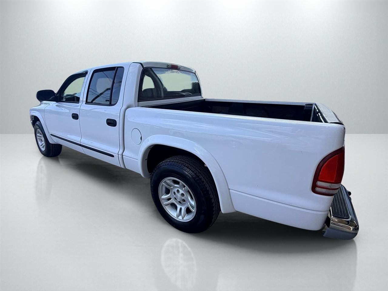 Dodge Dakota SLT Quad Cab 2WD 2004