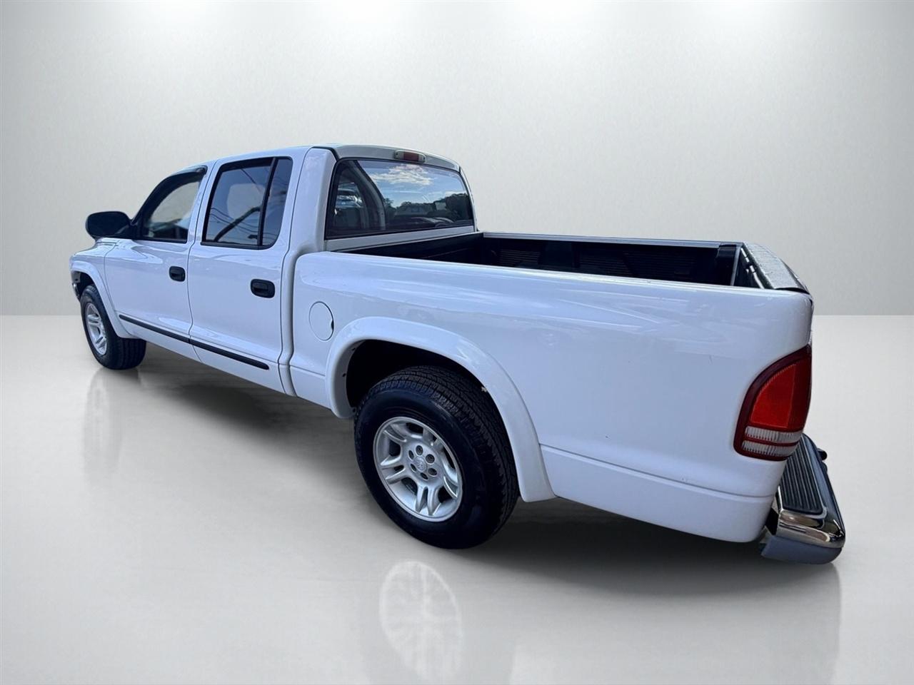Dodge Dakota SLT Quad Cab 2WD 2004