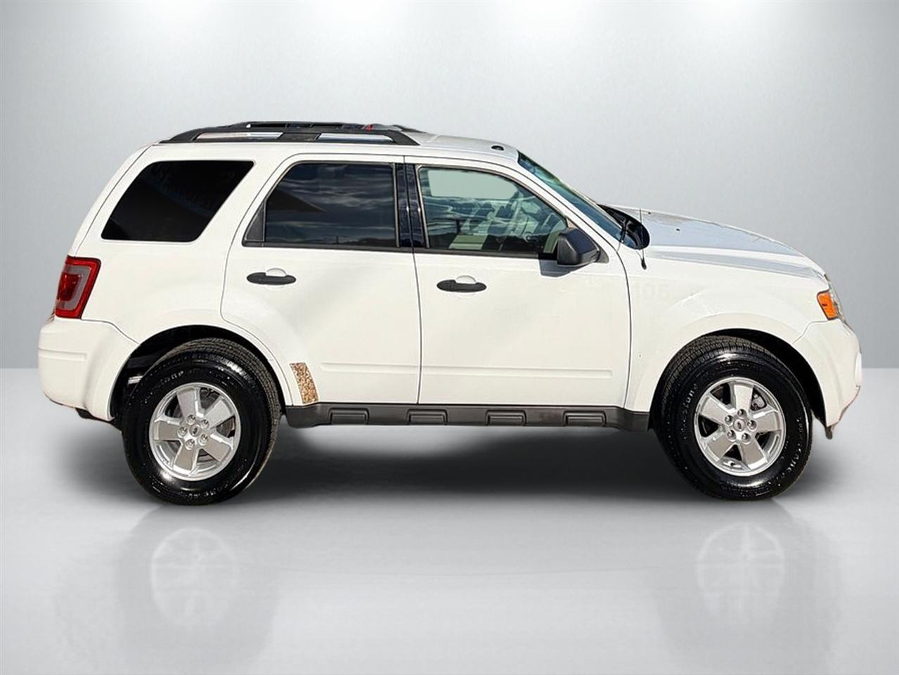 Ford Escape XLT 4WD 2012